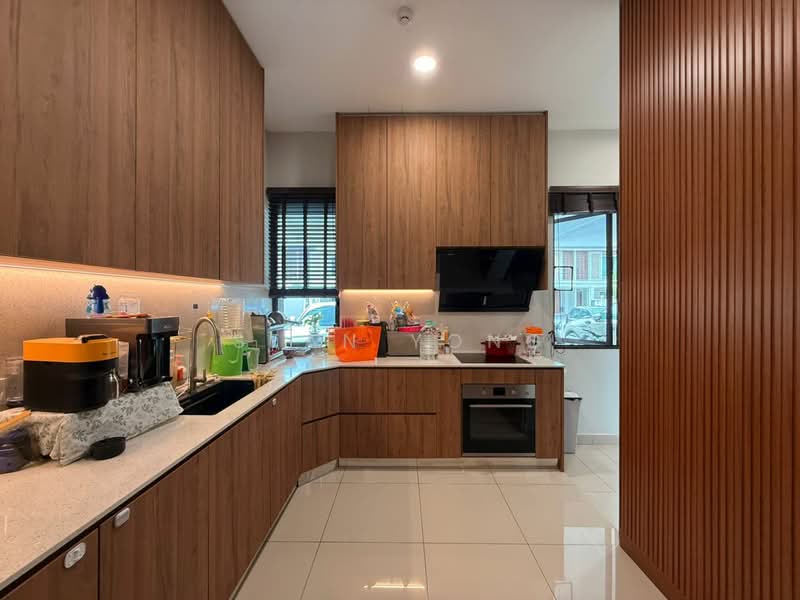 2-storey Terraced House for Rent in Rawang (Selangor) - Sean Yong - Kitchen - PropertyGuru.com.my
