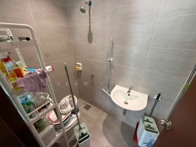2-storey Terraced House for Rent in Rawang (Selangor) - Sean Yong - Bathroom - PropertyGuru.com.my