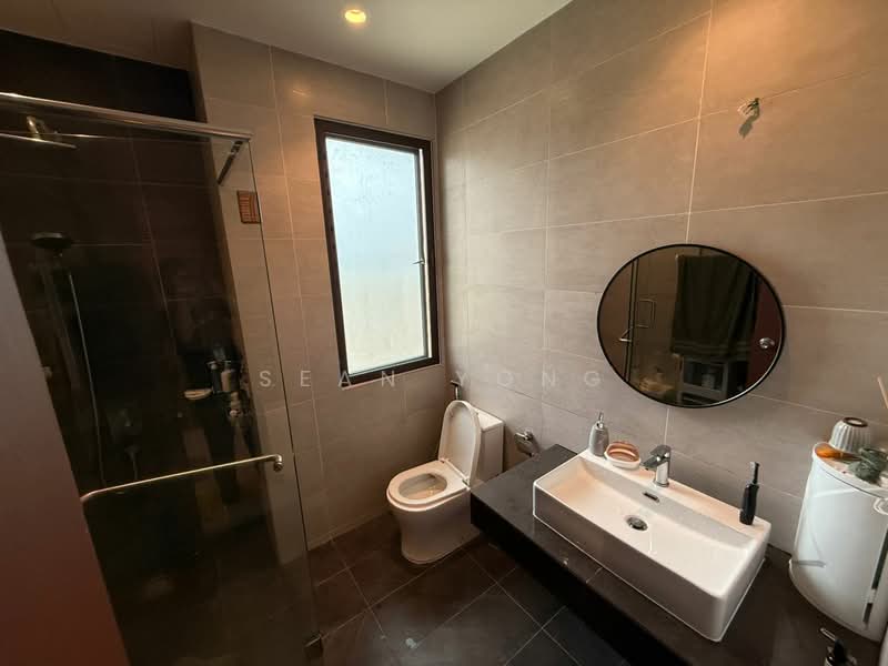2-storey Terraced House for Rent in Rawang (Selangor) - Sean Yong - Bathroom - PropertyGuru.com.my