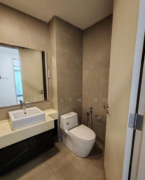 Condominium for Rent at Vivo Residential Suites - Jacklyn Nge - Bathroom - PropertyGuru.com.my