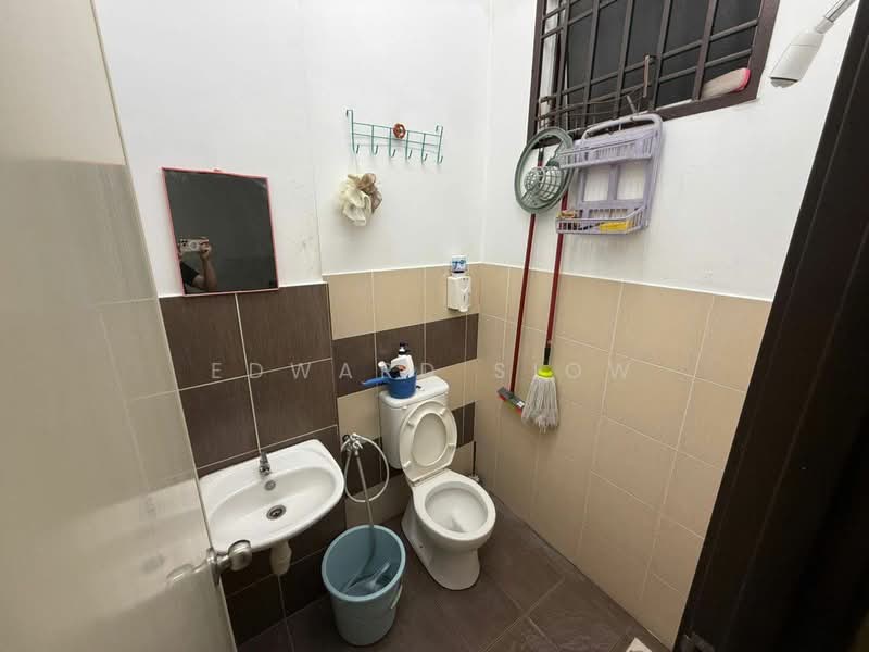 2-storey Terraced House for Sale in Nusa Bayu (Iskandar Puteri (Nusajaya)) - Edward Siow - Bathroom - PropertyGuru.com.my