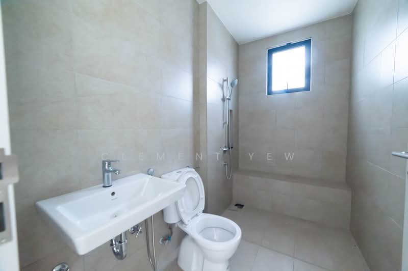 Rumah Berkembar untuk Dijual di Setia Alam (Selangor) - Clement Yew - Bathroom - PropertyGuru.com.my