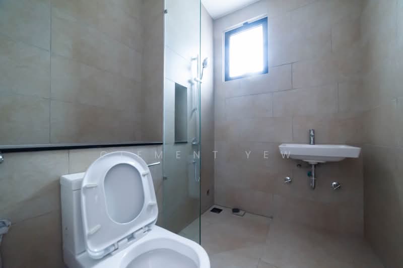 Rumah Berkembar untuk Dijual di Setia Alam (Selangor) - Clement Yew - Bathroom - PropertyGuru.com.my