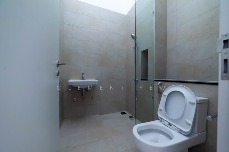 Rumah Berkembar untuk Dijual di Setia Alam (Selangor) - Clement Yew - Bathroom - PropertyGuru.com.my