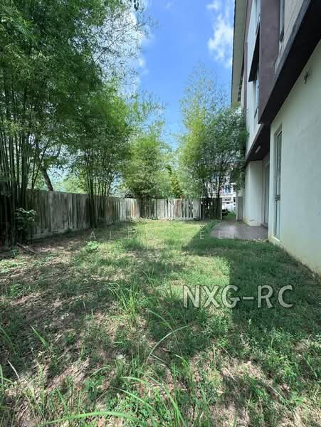 3-storey Terraced House for Sale in Telok Panglima Garang (Selangor) - Alex Lee - Exterior - PropertyGuru.com.my