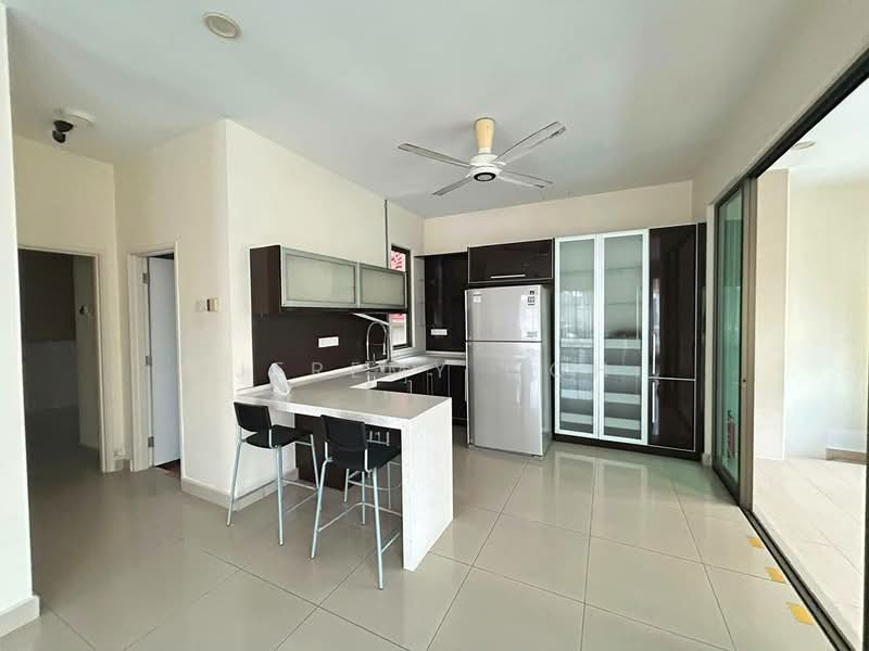 Semi-Detached House for Rent in Austin Heights (Tebrau) - Jeremy Goh - Kitchen - PropertyGuru.com.my