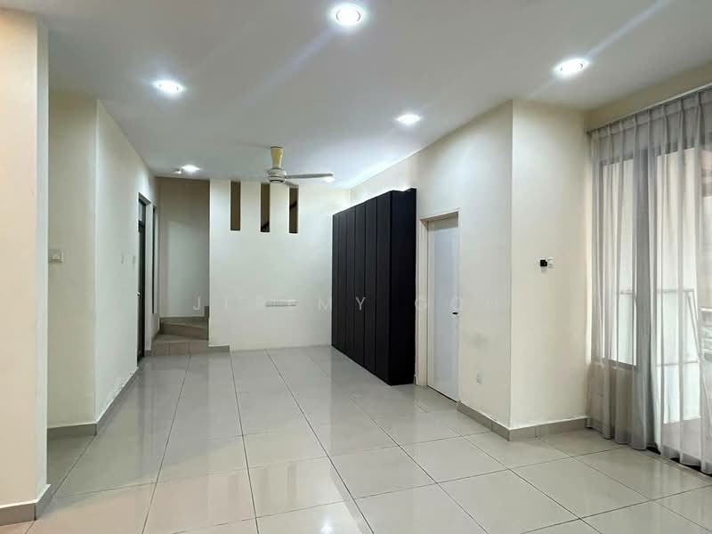 Semi-Detached House for Rent in Austin Heights (Tebrau) - Jeremy Goh - Living Room - PropertyGuru.com.my