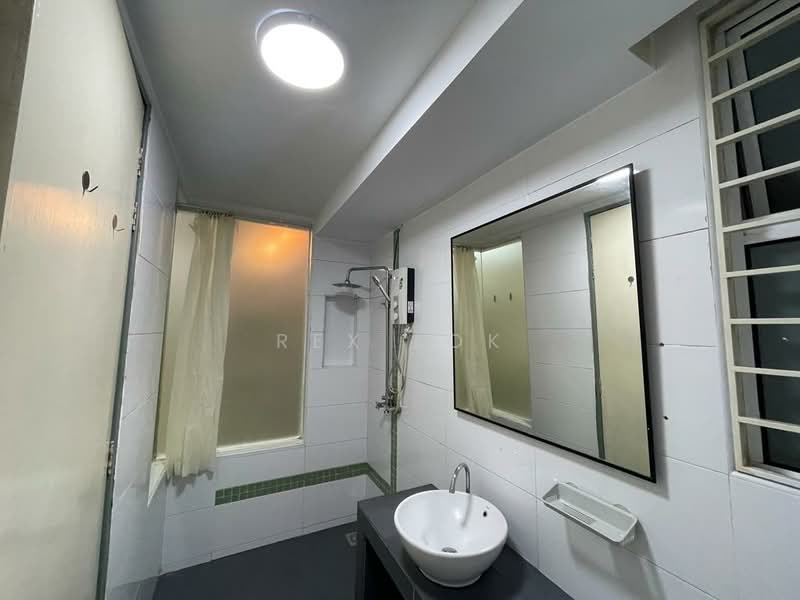 Service Residence for Rent at Ritze Perdana 2 - Rex Lok - Bathroom - PropertyGuru.com.my