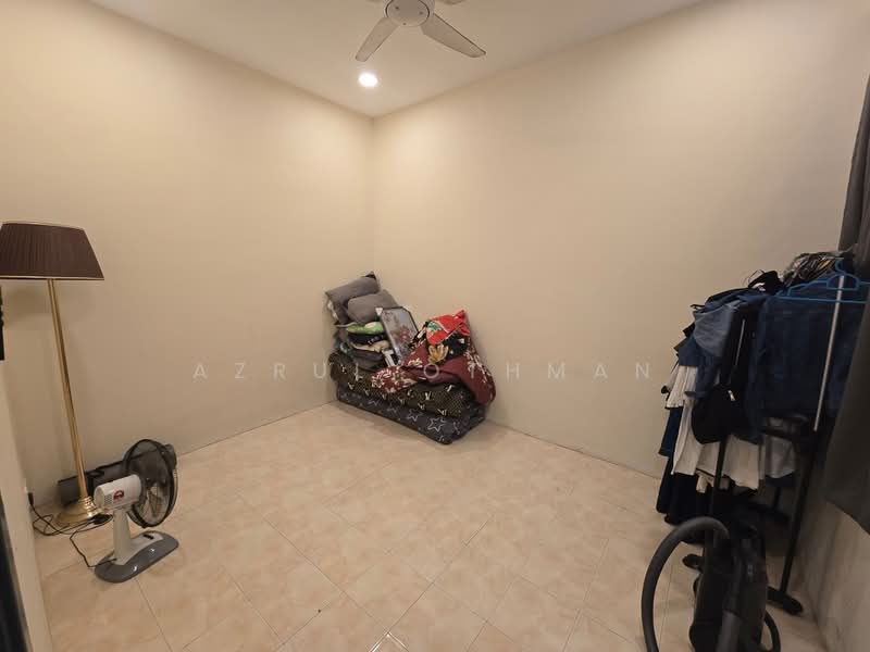 1-storey Terraced House for Sale in Taman Gadong Indah (Labu) - Azrul Othman - Interior - PropertyGuru.com.my