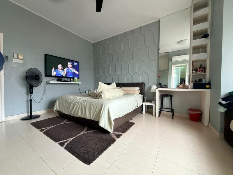Rumah Teres 2 Tingkat untuk Dijual di Kota Emerald (Rawang) - Liliey Fitri - Bedroom - PropertyGuru.com.my