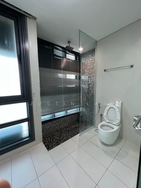 Servis Apartment untuk Disewa di Vogue Suites One - Justin Lam - Bathroom - PropertyGuru.com.my