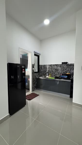 Servis Apartment untuk Disewa di MKH Boulevard II - Anthony Tham - Kitchen - PropertyGuru.com.my