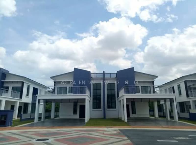 Semi-Detached House for Sale in Cyberjaya (Selangor) - Jared Wong - Exterior - PropertyGuru.com.my