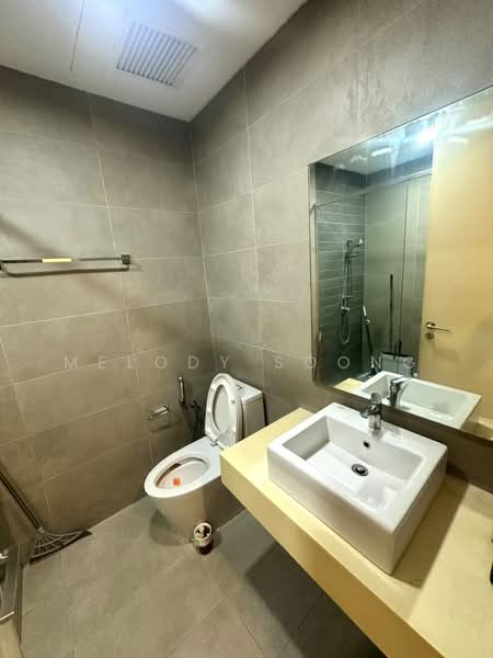 Kondominium untuk Disewa di Vivo Residential Suites - Melody Soong - Bathroom - PropertyGuru.com.my
