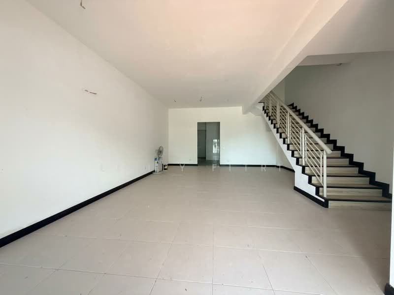 2-storey Terraced House for Sale in Batu Arang (Selangor) - Liliey Fitri - Interior - PropertyGuru.com.my