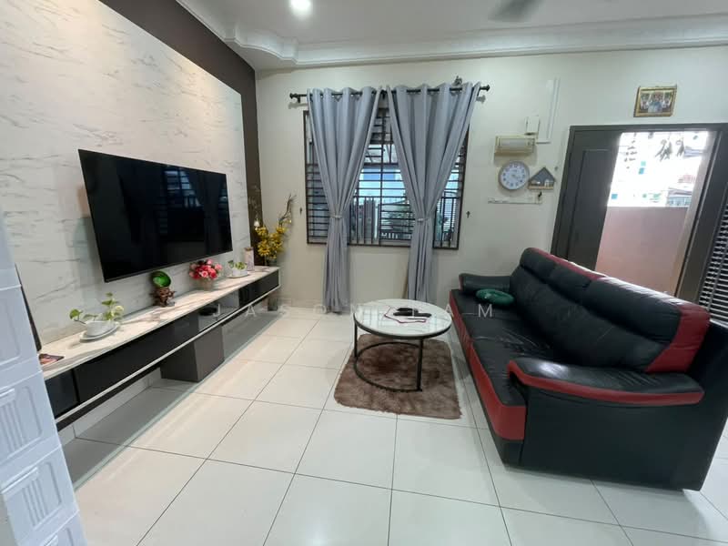 2-storey Terraced House for Sale in Taman Scientex Senai (Senai) - Jason Fam - Living Room - PropertyGuru.com.my