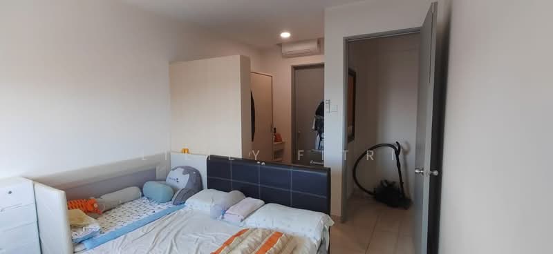 Kondominium untuk Dijual di The Regina - Liliey Fitri - Bedroom - PropertyGuru.com.my