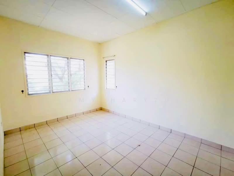 Terraced House for Sale in Taman Aman Putra (Puchong) - Jimmy Haryzul - Interior - PropertyGuru.com.my