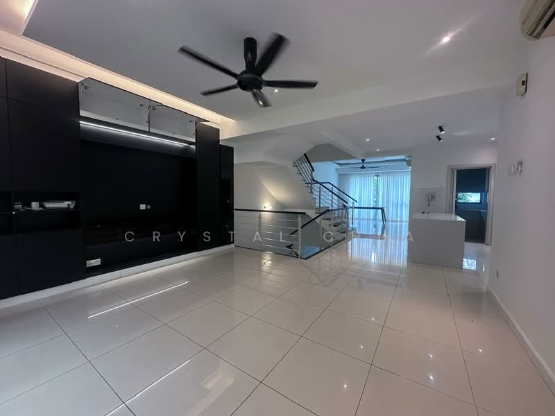 Rumah Teres 3 Tingkat untuk Disewa di Desa Parkcity (Kuala Lumpur) - Crystal Chua - Living Room - PropertyGuru.com.my