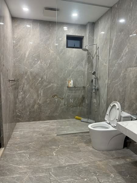 Rumah Banglo untuk Dijual di Taman Bukit Kuang Perdana (Kuang) - Justin Lai - Bathroom - PropertyGuru.com.my