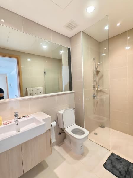 Servis Apartment untuk Disewa di Southern Marina Residences - Elynn Lam - Bathroom - PropertyGuru.com.my