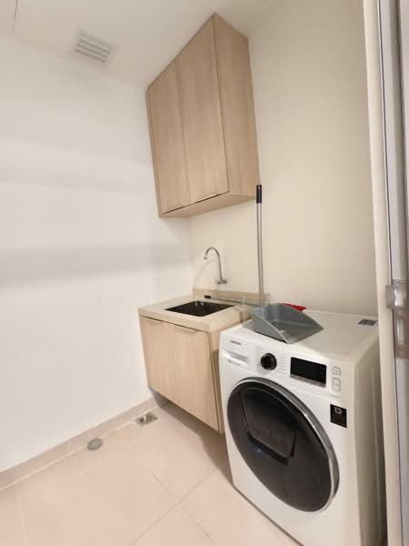 Servis Apartment untuk Disewa di Southern Marina Residences - Elynn Lam - PropertyGuru.com.my