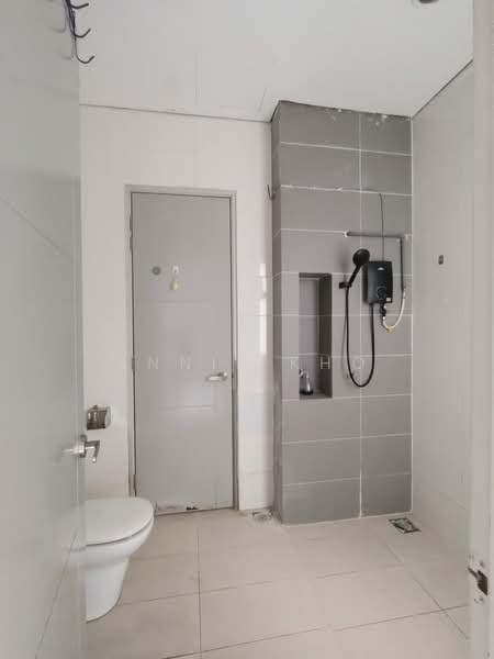 Rumah Berkembar untuk Disewa di Bandar Bukit Raja (Klang) - Annie Kho - Bathroom - PropertyGuru.com.my
