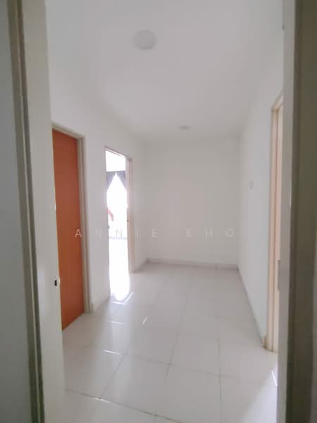 Rumah Berkembar untuk Disewa di Bandar Bukit Raja (Klang) - Annie Kho - Corridor - PropertyGuru.com.my