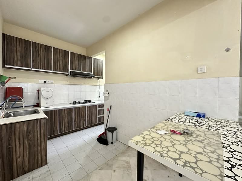 Apartment for Rent at Pesona Villa - Lukman Hakim - Kitchen - PropertyGuru.com.my