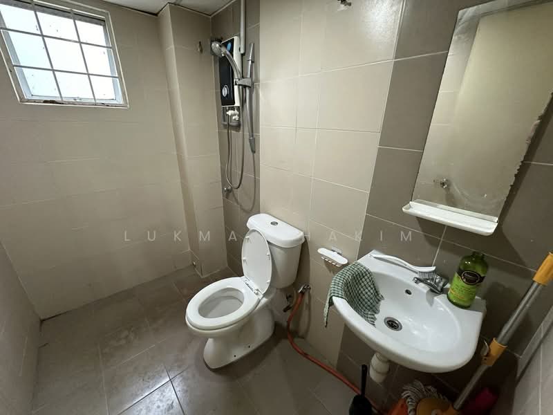 Apartment for Rent at Pesona Villa - Lukman Hakim - Bathroom - PropertyGuru.com.my