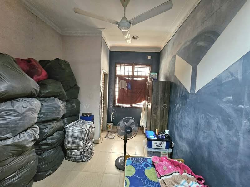 2-storey Terraced House for Sale in Taman Daya (Johor Bahru) - Edward Siow - Interior - PropertyGuru.com.my