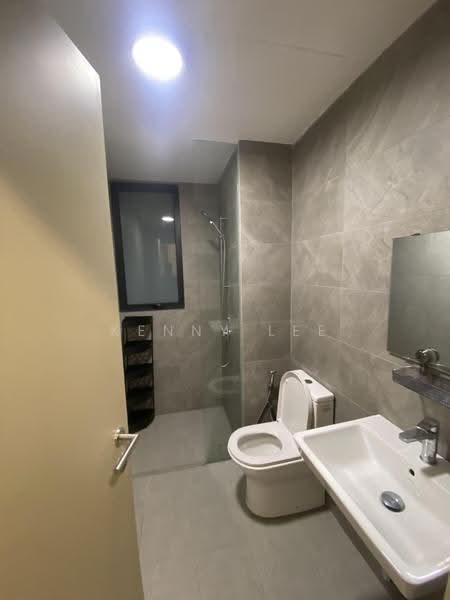 Kediaman Servis untuk Disewa di Quinn Residence - Kenny Lee - Bathroom - PropertyGuru.com.my