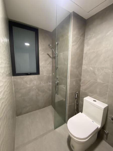 Kediaman Servis untuk Disewa di Quinn Residence - Kenny Lee - Bathroom - PropertyGuru.com.my