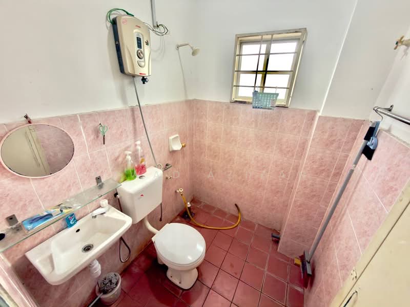 2-storey Terraced House for Sale in Bandar Puncak Alam (Puncak Alam) - Ajwad Azizan - PropertyGuru.com.my