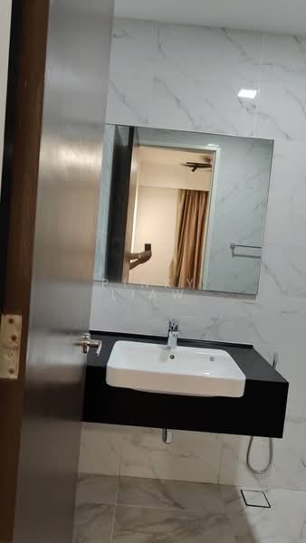 Servis Apartment untuk Disewa di Met 1 Residences - Pinky Liaw - Bathroom - PropertyGuru.com.my