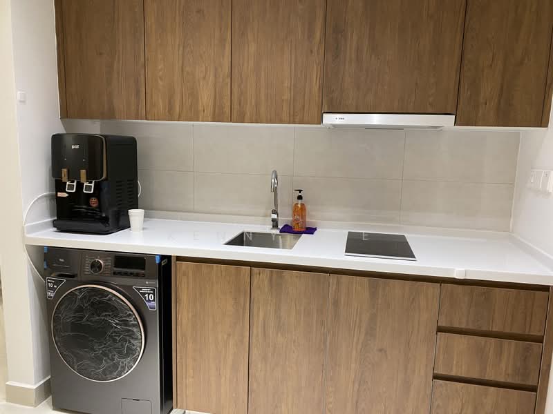 Service Residence for Rent at Quinn Residence - Kenny Lee - Kitchen - PropertyGuru.com.my