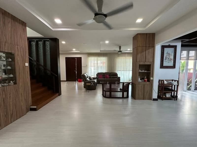 Semi-Detached House for Sale in Setia Alam (Selangor) - Alex Lee - Living Room - PropertyGuru.com.my