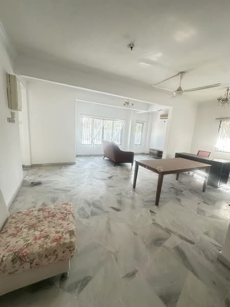 Bungalow for Rent in Bandar Country Homes (Rawang) - Angie Ng - Living Room - PropertyGuru.com.my