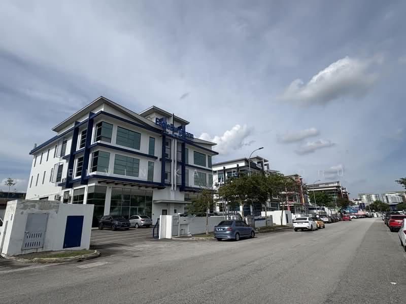 Kilang untuk Disewa di Seksyen 15 (Shah Alam) - Renvin KAUR SIDHU - Exterior - PropertyGuru.com.my