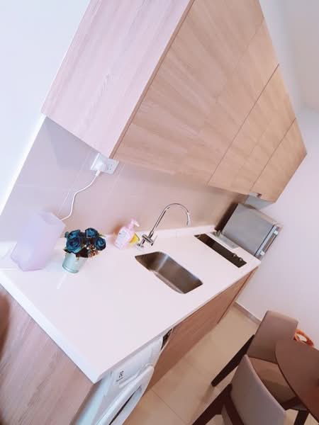 Service Residence for Sale at i-SOHO @ i-City - Lisa Low - Kitchen - PropertyGuru.com.my