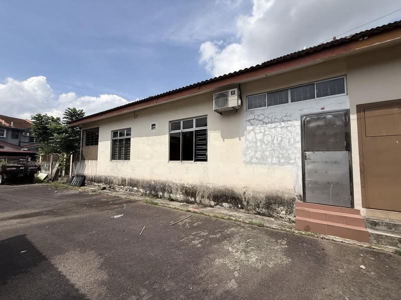 Rumah Teres 1 Tingkat untuk Dijual di Ulu Tiram (Johor) - Dexter Lim - Exterior - PropertyGuru.com.my