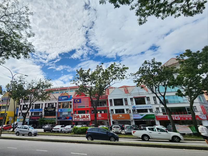 Shop for Sale in Pjs 8 (Sunway) - Wayne Char - PropertyGuru.com.my