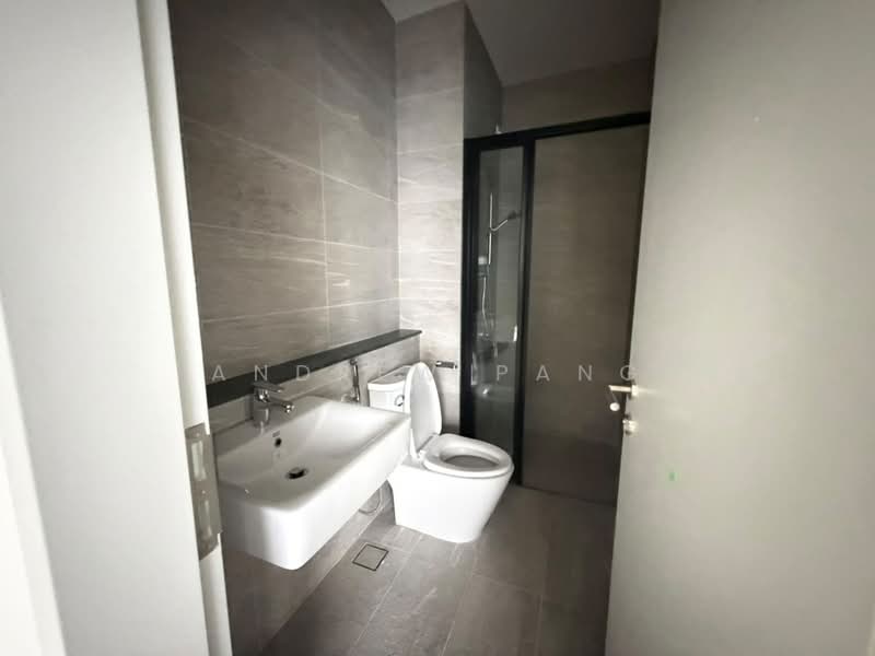 Kediaman Servis untuk Disewa di Edelweiss @ Tropicana Gardens - Andrew Pang - Bathroom - PropertyGuru.com.my