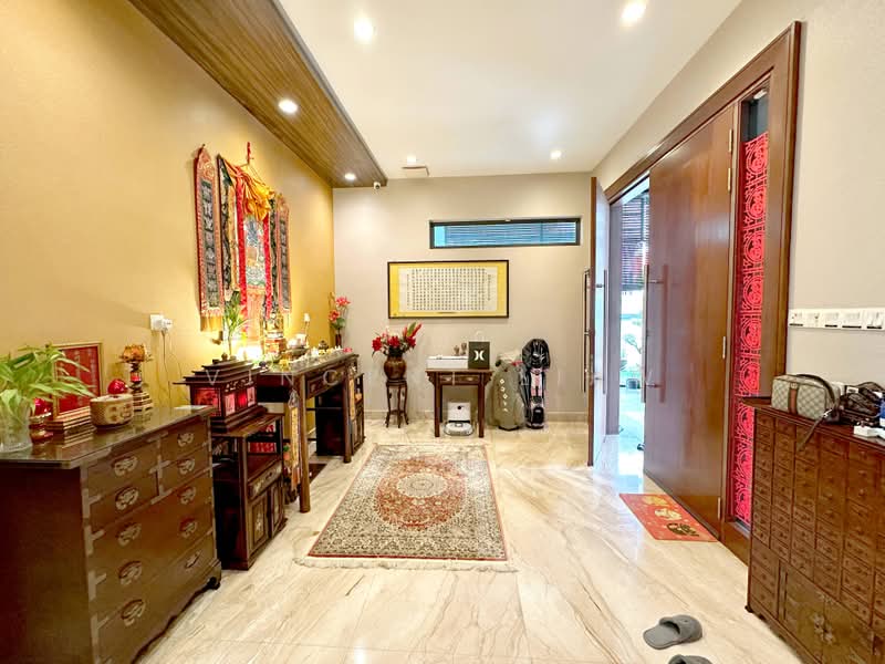 Rumah Banglo untuk Dijual di Seksyen U2 (Saujana) - Vincent Liaw - Entrance - PropertyGuru.com.my