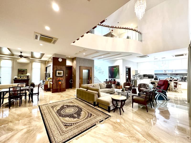 Bungalow for Sale in Seksyen U2 (Saujana) - Vincent Liaw - Living Room - PropertyGuru.com.my
