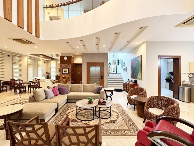 Bungalow House for Sale in Seksyen U2 (Saujana) - Vincent Liaw - Living Room - PropertyGuru.com.my