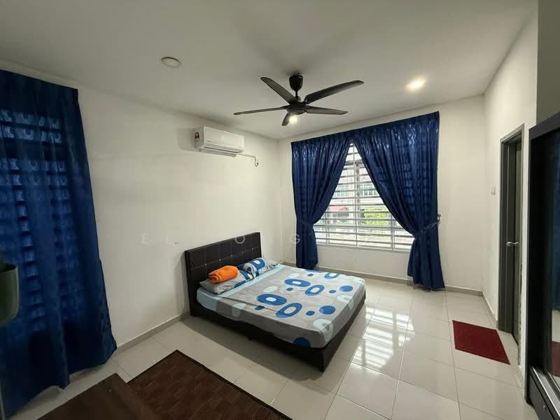2-storey Terraced House for Sale in Taman Cendana (Pasir Gudang) - Ee Fong Toh - Bedroom - PropertyGuru.com.my