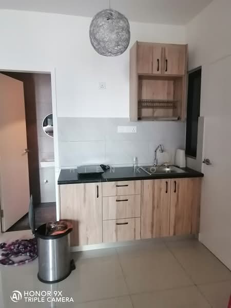 Servis Apartment untuk Disewa di AraTre' Residences - Chien Koh - Kitchen - PropertyGuru.com.my