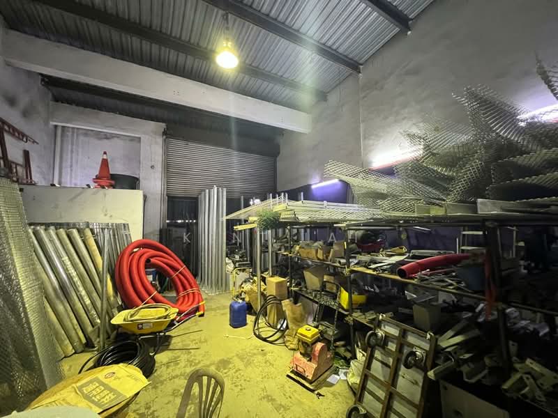 Factory for Rent in Taman Industri Pusat Bandar Puchong (Puchong) - Kent Lai - Interior - PropertyGuru.com.my