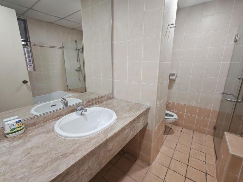 Condominium for Rent at Kiaramas Sutera - Michelle Cheong - Bathroom - PropertyGuru.com.my